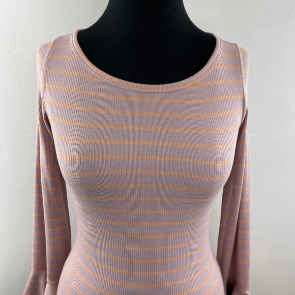 We The Free People Pink Orange Top Striped Ruffle Bell Sleeve Size X-Small XS - Picture 5 of 9